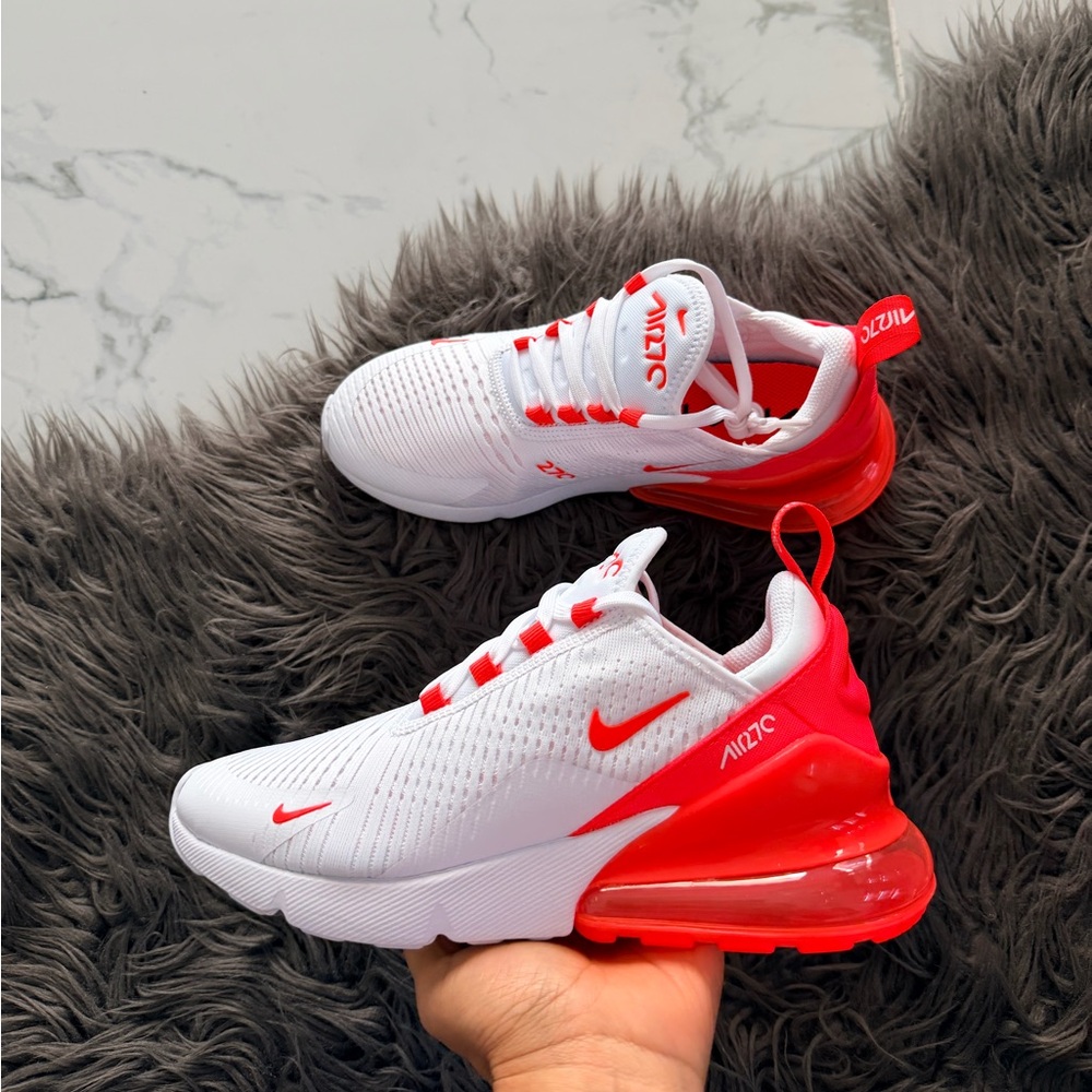Nike Air Max 270 - Picture 5 of 10